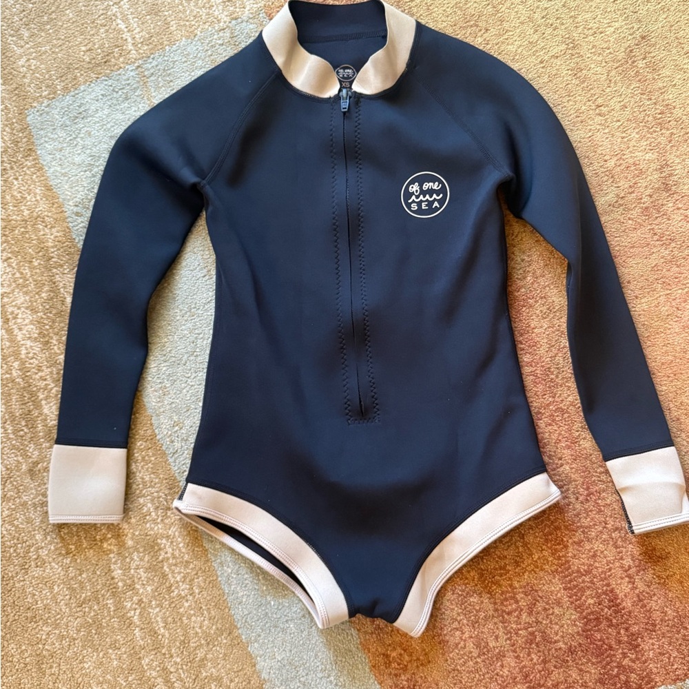 Black and Cream One Piece swimsuit/wet suit xs